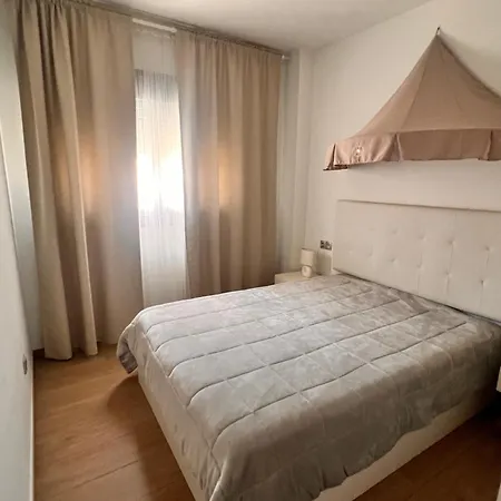 Apartamento Amalia * Τορεβιέχα